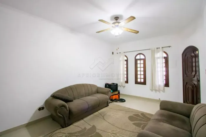 Sobrado com 03 dormitórios para venda e locação, 135m² - Vila Helena, Santo André/SP
