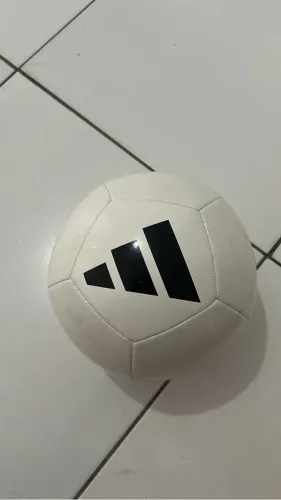 Bola adidas nova