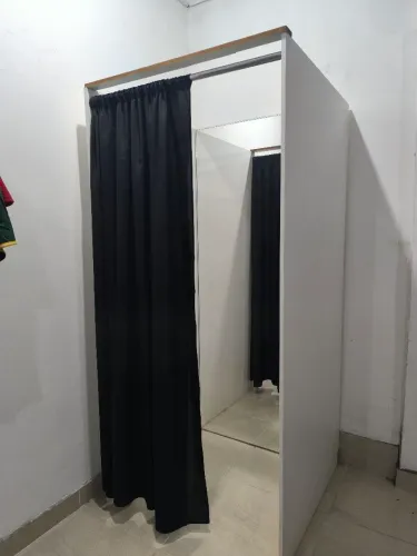 Provador com Espelho