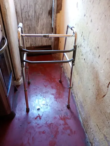 Andador zerado pega 130kg entrego Atacadão Av barros reis até as19hs