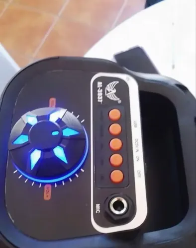 Caixa de som Bluetooth