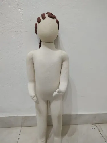 Manequim de pano infantil masculino