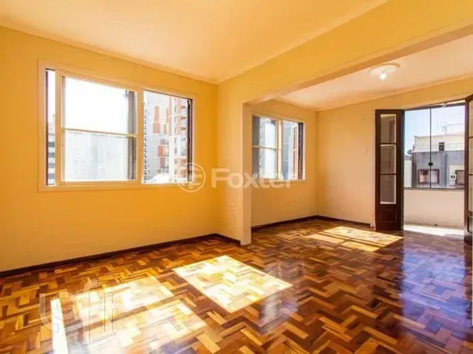 Apartamento à venda em Cidade Baixa com 92 m², 2 quartos