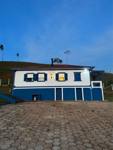 Casa de fazenda centenária 