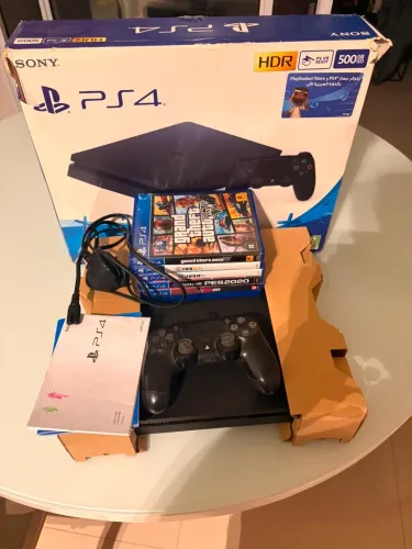 PlayStation 4
