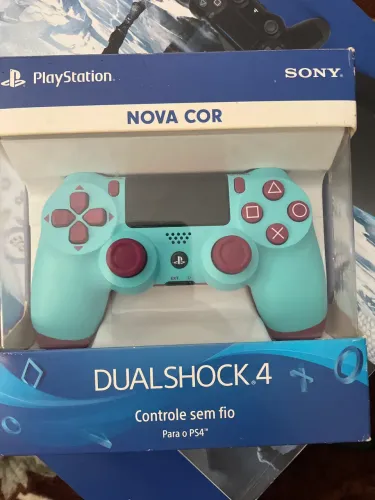 Dualshock 4 berry blue