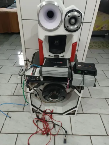 Som automotivo