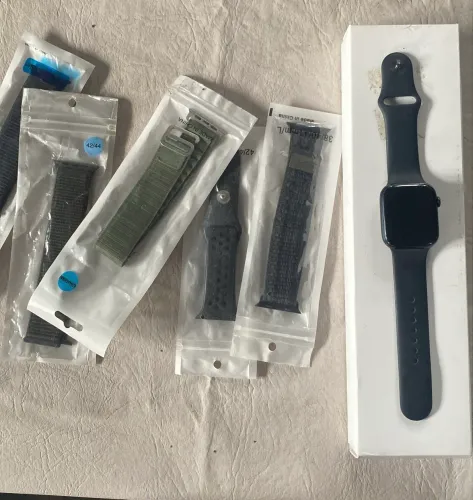 Apple Watch Series 8 (GPS) Usado!