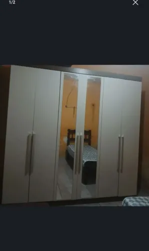 único defeito em uma gaveta que ela so ta com uma rachadura no meio.