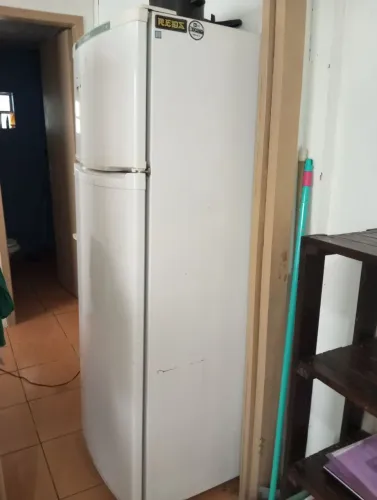 Geladeira Consul com defeito