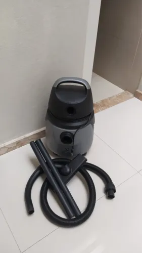Aspirador de pó e água Electrolux
