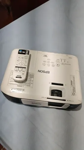Projetor Epson profissional