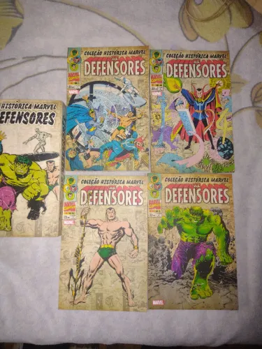 Coleção Histórica Marvel Os Defensores Panini Hulk Namor Doutor Estranho