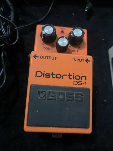 Pedal Distorcion Boss 