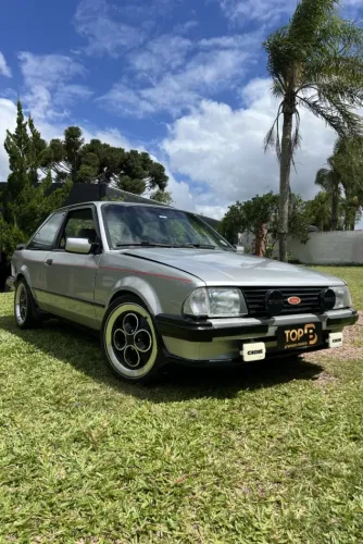 Ford Escort XR3 1.8 / 1.6 Beneton/form./laser 1986