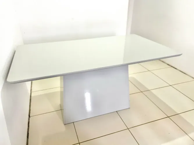 Mesa de Jantar Bárbara (1,60m x 0,90m) - 6 Lugares - Excelente Estado