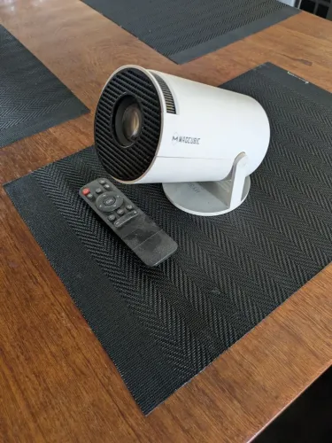 Mini projetor