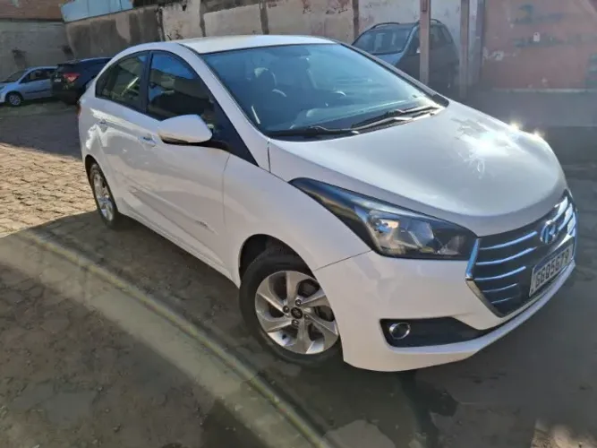 Hyundai HB20S C.plus/c.style 1.6 Flex 16V Mec.4p 2016