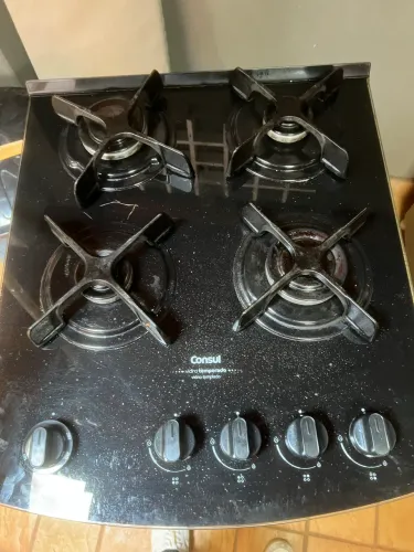 Fogão 4 Bocas Consul Inox/Preto com Mesa de Vidro Temperado