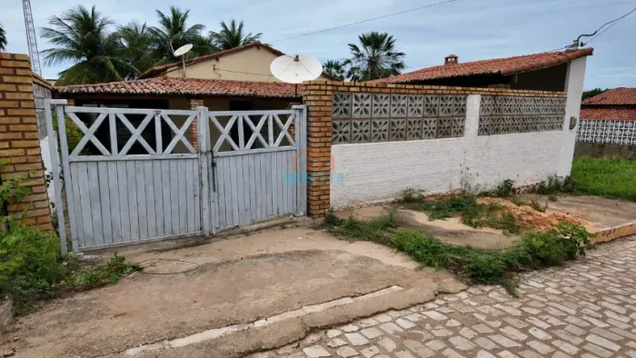 CÓD: 6033. Casa Mobiliada para Venda na Praia das Emanuelas, localizado na cidade de Tibau