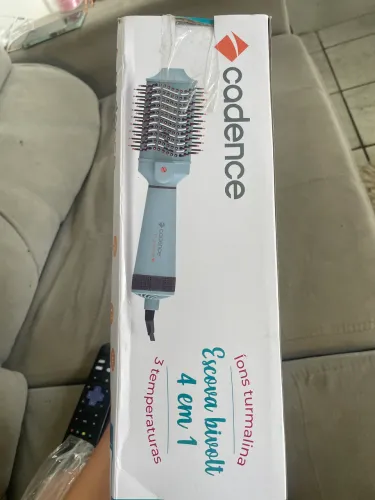 Escova secadora de cabelo
