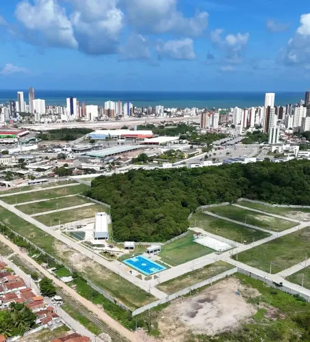 Terreno em Condomínio Fechado em João Pessoa/PB  A 10 Minutos da Praia