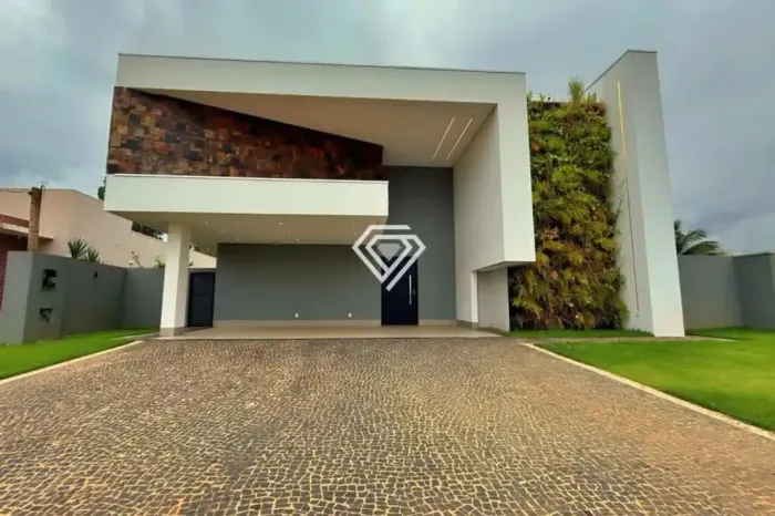 Casa 3 Suítes + Escritório, 238 m² c/ Lazer à Venda no Condomínio Caribe