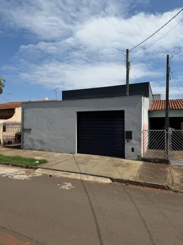Alugo barracão na zona sul de Londrina , aproximadamente 130mts