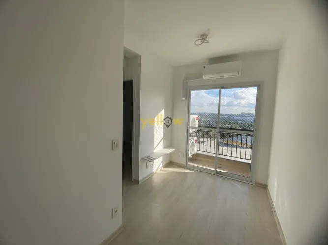 Apartamento em Bairro do Limoeiro - Arujá, SP