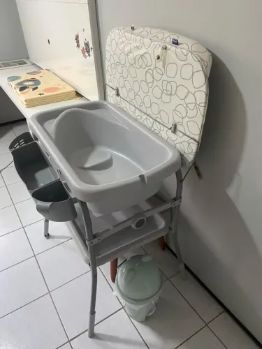 Banheira e trocador CHICCO