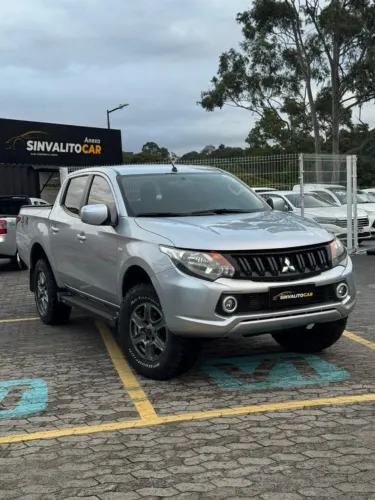 Mitsubishi L200 Triton Sport GLS 2.4 CD Diesel Aut. 2021