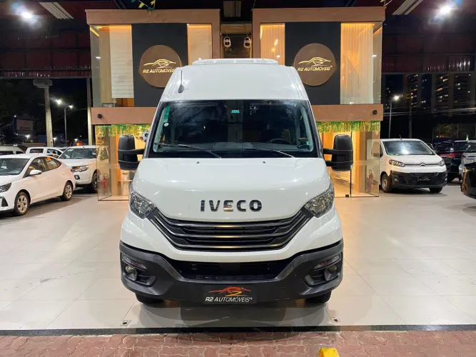 Iveco Daily Minibus 50-170 Turismo (die)(e5) 2023