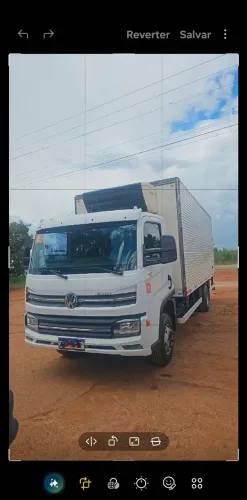 Vendo caminhão camara fria 