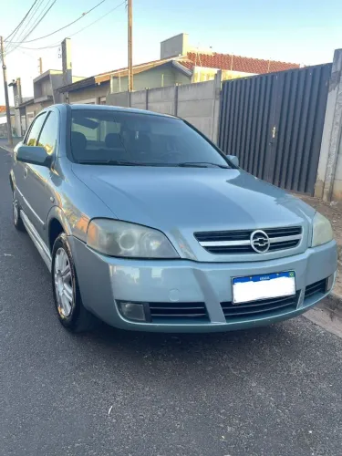 Chevrolet Astra Sedan 2.0/ CD 2.0 MPFI 8V 4P Aut. 2003