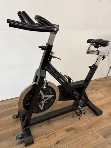 Bikes de spining profissional bem conservadas
