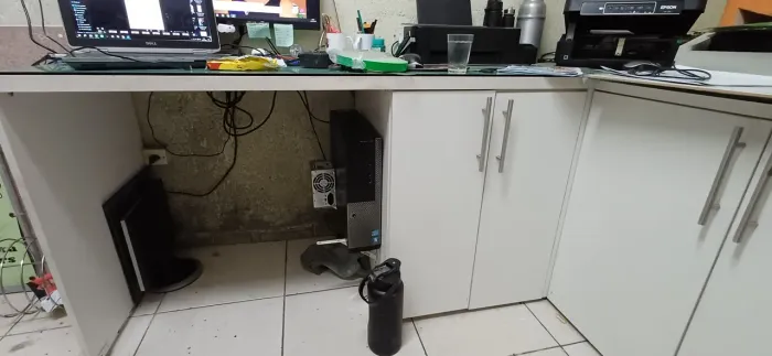 Balcões em MDF em L
