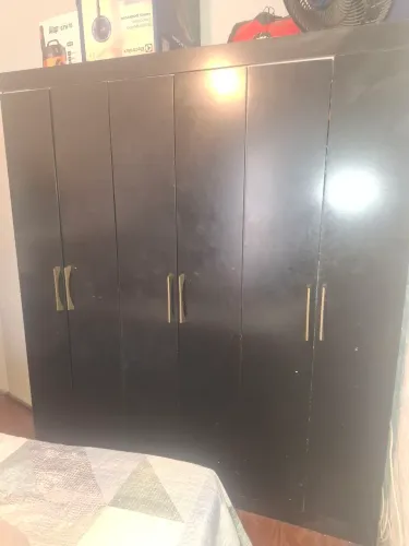 Armário 6 portas