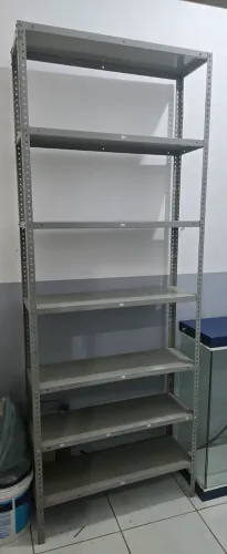 Prateleira de aço 