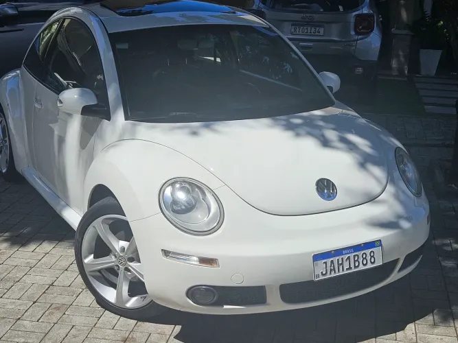 Volkswagen New Beetle 2.0 MI Mec./aut. 2009