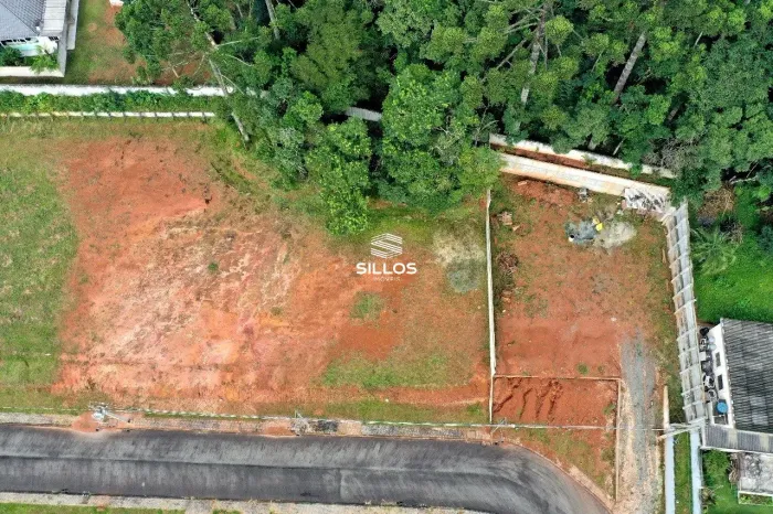 Terreno com 1.137,55m² à venda em condomínio fechado no bairro Ferraria em Campo Largo/PR