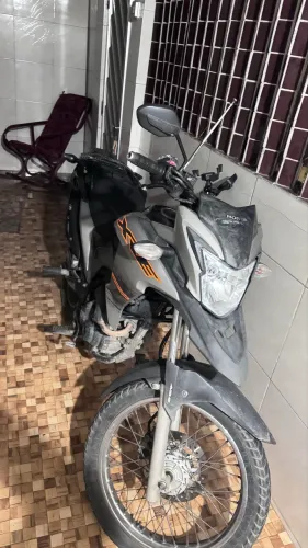 Honda XRE 190 - Muito Conservada | Pronta para Rodar!