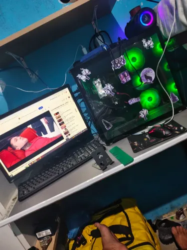 PC GAMER