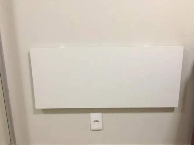Mesa dobrável 1m x 40 cm pronta entrega por apenas 150,00