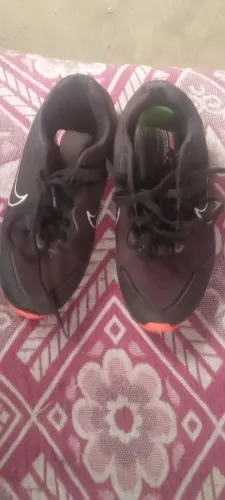 Vende-se tênis da Nike feminino?(Aceito proposta)