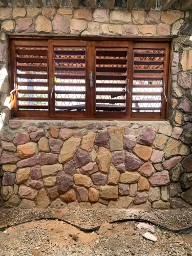 Janela de madeira