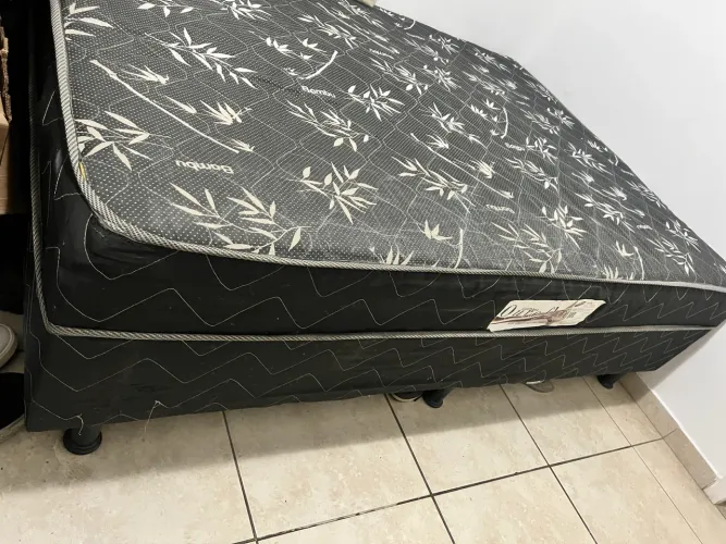 Cama box casal