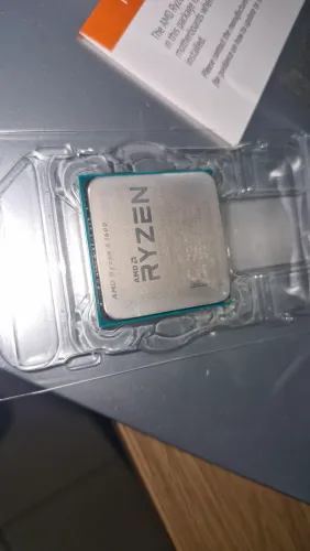 Ryzen 5 1600 com coller box