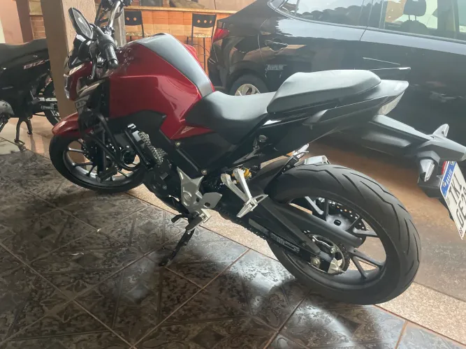 Honda CB 300 twister único dono
