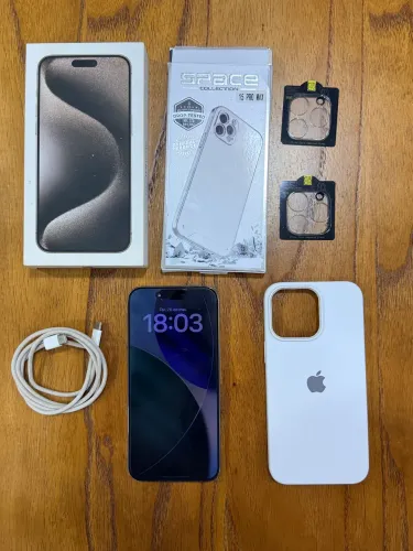 iPhone 15 PRO MAX