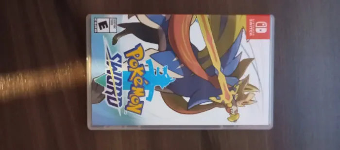 Pokemon sword na caixa